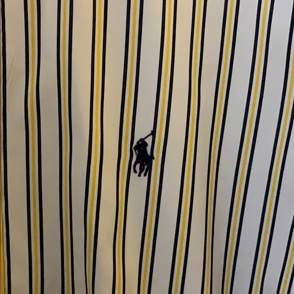 Men’s polo - Picture 2 of 3